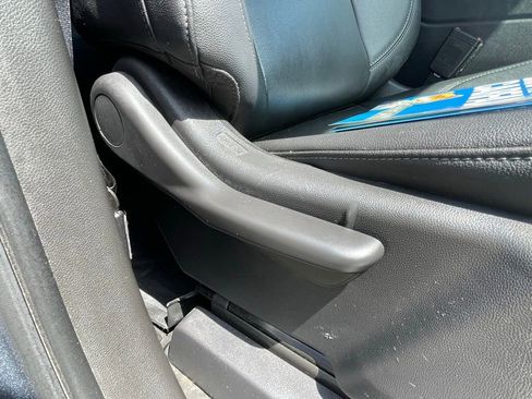 Certified 2021 Chevrolet Silverado 1500 LT Trail Boss w/ Convenience Package II image 16