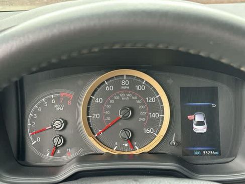 Used 2022 Toyota Corolla SE FWD image 6