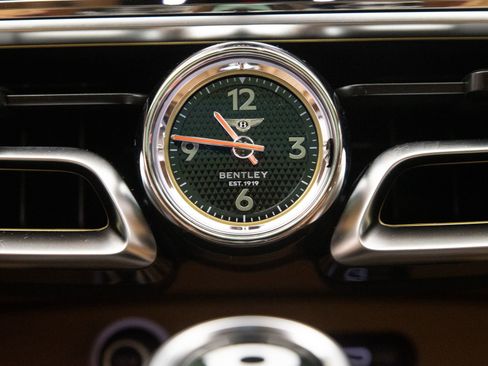 New 2026 Bentley Flying Spur Plug-In Hybrid AWD/4WD image 23