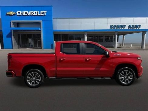 Used 2020 Chevrolet Silverado 1500 RST AWD/4WD image 3