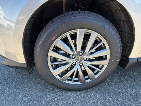 New 2026 Nissan Murano SL AWD/4WD image 10
