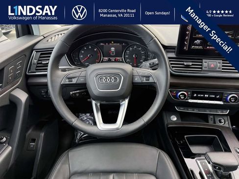 Used 2023 Audi Q5 2.0T Premium w/ Convenience Package image 12