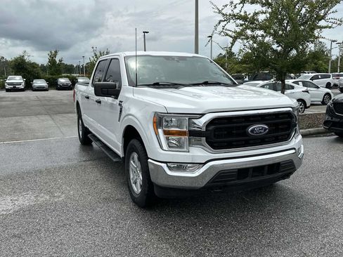 Used 2022 Ford F150 XLT w/ Equipment Group 301A Mid AWD/4WD image 8