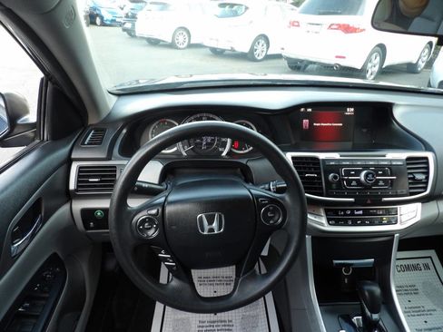 Used 2015 Honda Accord LX image 5