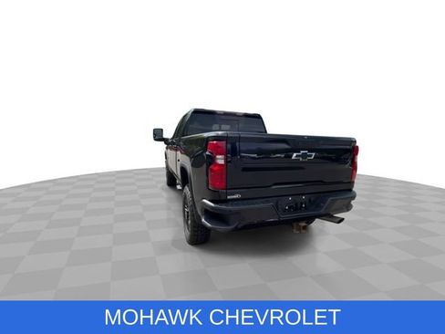 Used 2022 Chevrolet Silverado 2500 LT w/ Midnight Edition AWD/4WD image 7