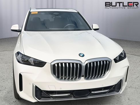 Used 2024 BMW X5 sDrive40i w/ Parking Assistance Package RWD image 5