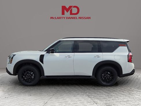 New 2025 Nissan Armada PRO-4X w/ Pro-4X Premium Package image 3