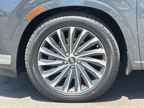 Used 2023 Hyundai Palisade Calligraphy w/ Cargo Package FWD image 36