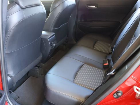 Used 2023 Toyota Corolla Cross XSE w/ Convenience Package image 27