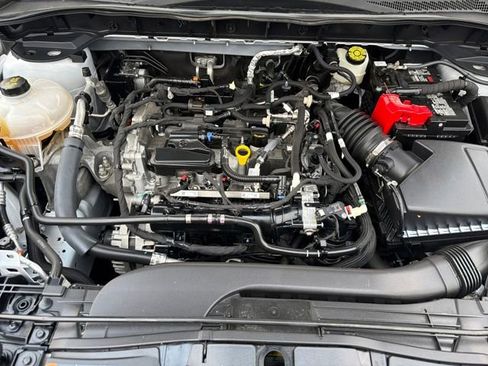 Used 2022 Ford Escape SE image 21