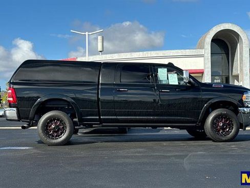 Used 2022 RAM 2500 Laramie image 3