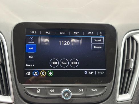 Used 2024 Chevrolet Malibu LS image 21