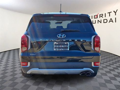 Used 2022 Hyundai Palisade SE image 5
