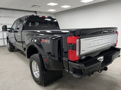 Used 2024 Ford F350 Platinum image 8