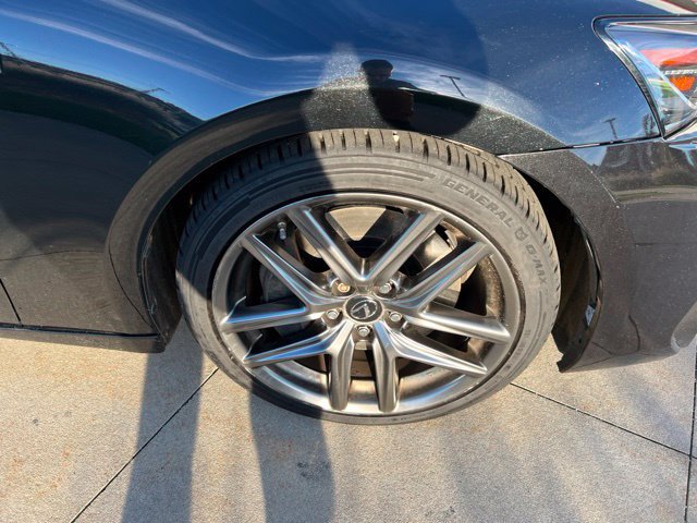 Used 2017 Lexus IS 300 F Sport w/ F Sport Package AWD/4WD image 9