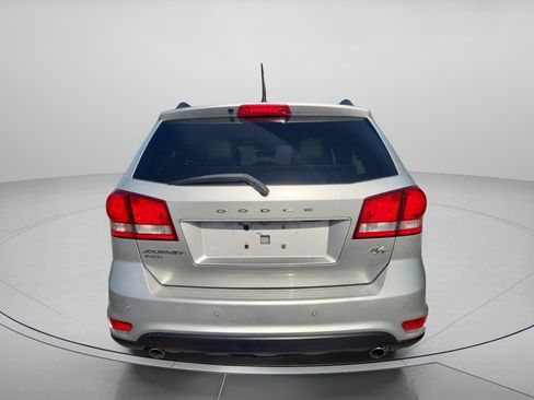 Used 2014 Dodge Journey R/T w/ Flexible Seating Group image 2