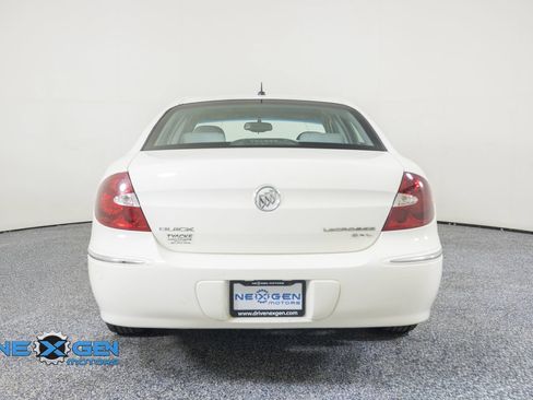 Used 2006 Buick LaCrosse CXL w/ Chrome Appearance Package FWD image 6