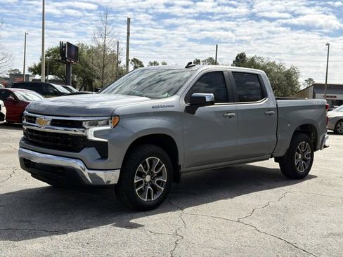 Used 2025 Chevrolet Silverado 1500 LT image 7