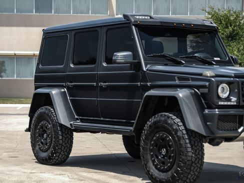 Used 2017 Mercedes-Benz G 550 Squared image 26