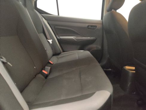 Used 2025 Nissan Versa S w/ Trunk Package FWD image 19