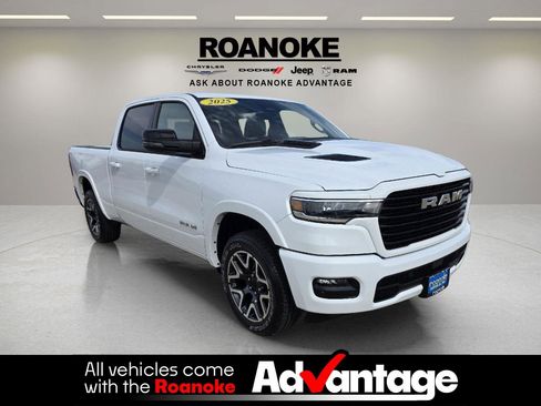 Used 2025 RAM 1500 Laramie w/ Sport Appearance Package image 11