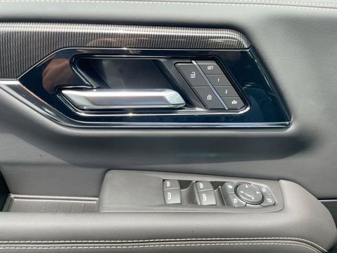 New 2026 GMC Yukon Elevation w/ LPO, Floor Liner Package AWD/4WD image 26