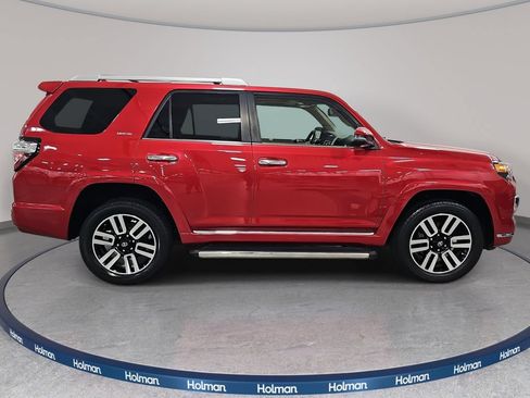 Used 2015 Toyota 4Runner Limited AWD/4WD image 5