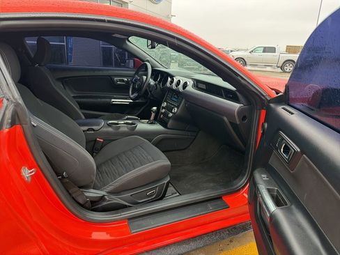 Used 2016 Ford Mustang GT RWD image 20