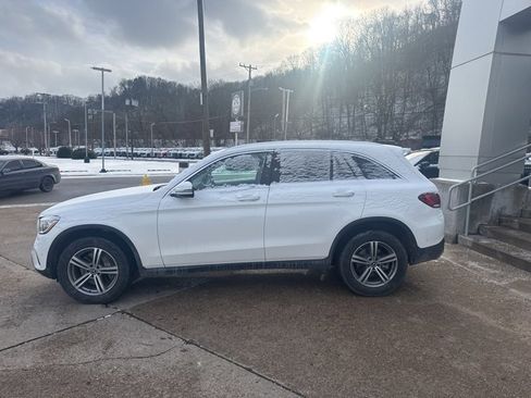 Used 2021 Mercedes-Benz GLC 300 4MATIC image 4