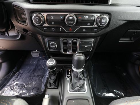 New 2026 Jeep Wrangler Unlimited Sport AWD/4WD image 17