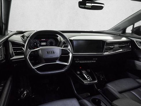 Certified 2023 Audi Q4 e-tron Premium Plus w/ Premium Plus AWD/4WD image 19