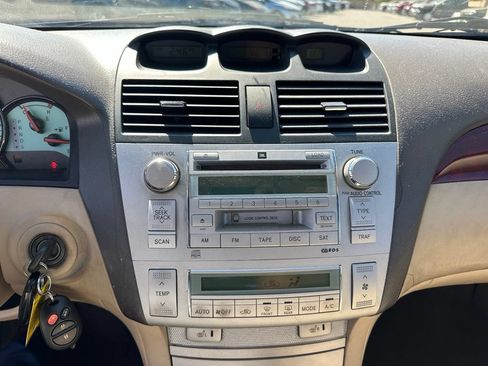Used 2005 Toyota Solara SLE FWD image 11