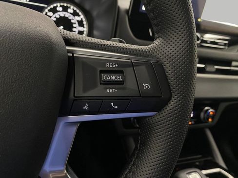 New 2026 Mitsubishi Outlander LE AWD/4WD image 48