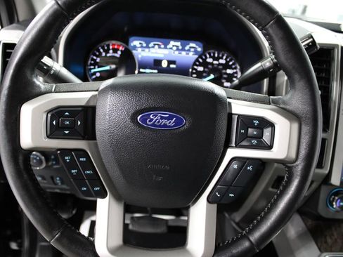 Used 2019 Ford F250 Lariat w/ Lariat Ultimate Package image 39