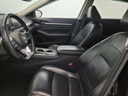Used 2019 Nissan Altima 2.0 Edition One FWD image 17