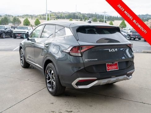 New 2025 Kia Sportage EX AWD/4WD image 5