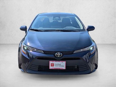Certified 2025 Toyota Corolla LE FWD image 2