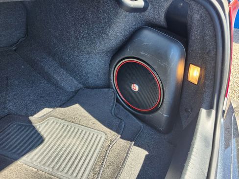 Used 2018 Chrysler 300 S w/ 300S Premium Group image 32