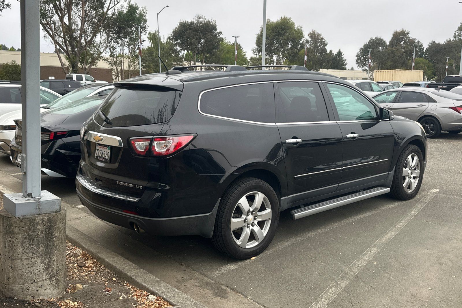 Used 2016 Chevrolet Traverse LTZ w/ LPO, 'HIT The Road' Package AWD/4WD image 5