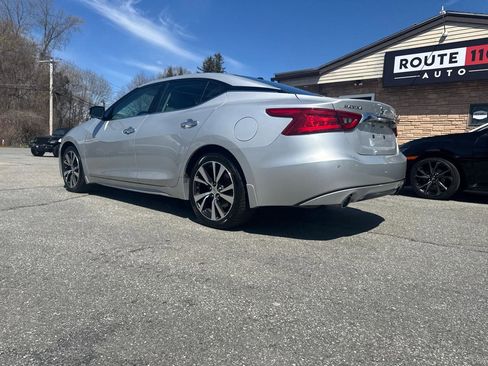 Used 2016 Nissan Maxima Platinum image 14