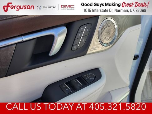 New 2026 Buick Enclave Avenir w/ Super Cruise Package FWD image 14