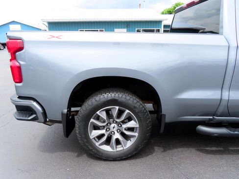 Used 2019 Chevrolet Silverado 1500 RST image 20