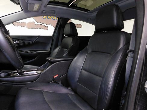 Used 2016 Chevrolet Malibu Premier w/ Driver Confidence Package II image 35