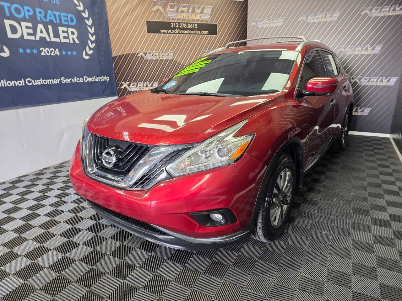 Used 2017 Nissan Murano SL w/ Cargo Package FWD image 2
