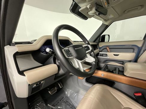 Used 2020 Land Rover Defender 110 HSE image 15
