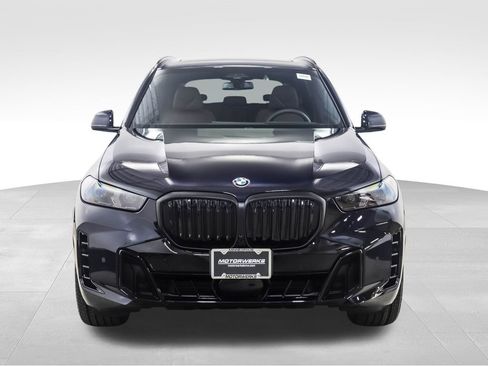 New 2026 BMW X5 xDrive40i w/ Executive Package image 8
