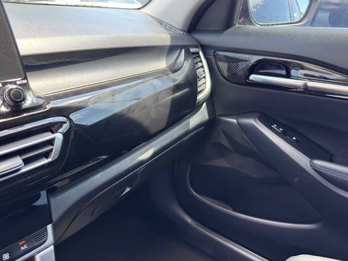 Certified 2023 Kia Seltos EX AWD/4WD image 16