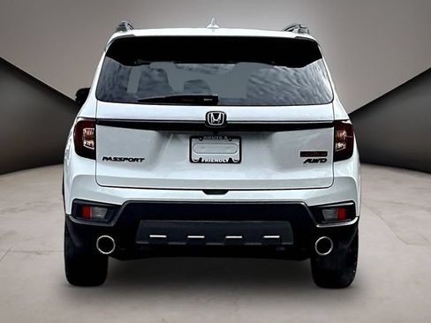 Used 2023 Honda Passport TrailSport image 5