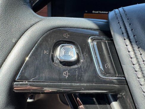 Certified 2024 Lincoln Aviator Reserve image 18