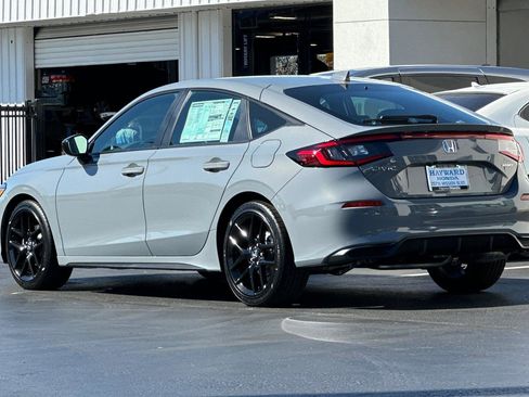 Certified 2025 Honda Civic Sport image 5